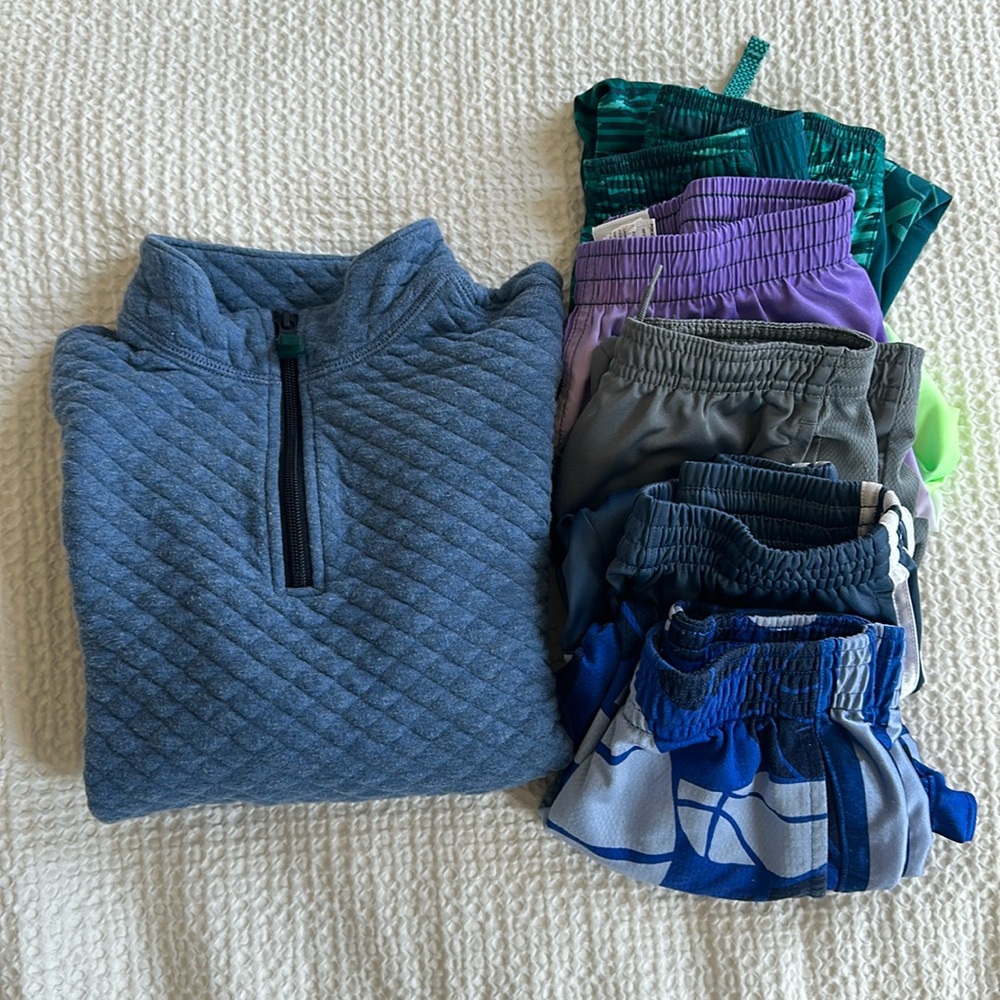 Boy’s Bundle size M-L size 10-11